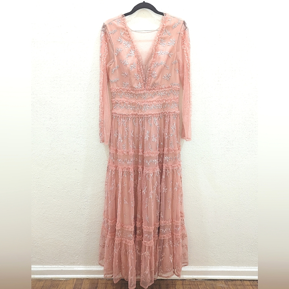 BGBG GOWN SIZE 6 COLOR: BLUSH